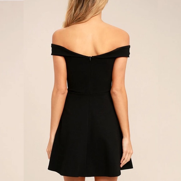 LULU’s JD7678 Season of Fun Black Off-Shoulder Skater Dress Size S - Picture 2 of 15